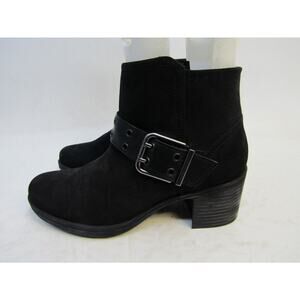 Clarks Womens Sz 6 M Black Suede Zip Buckle Ankle Heeled Boots Bootie